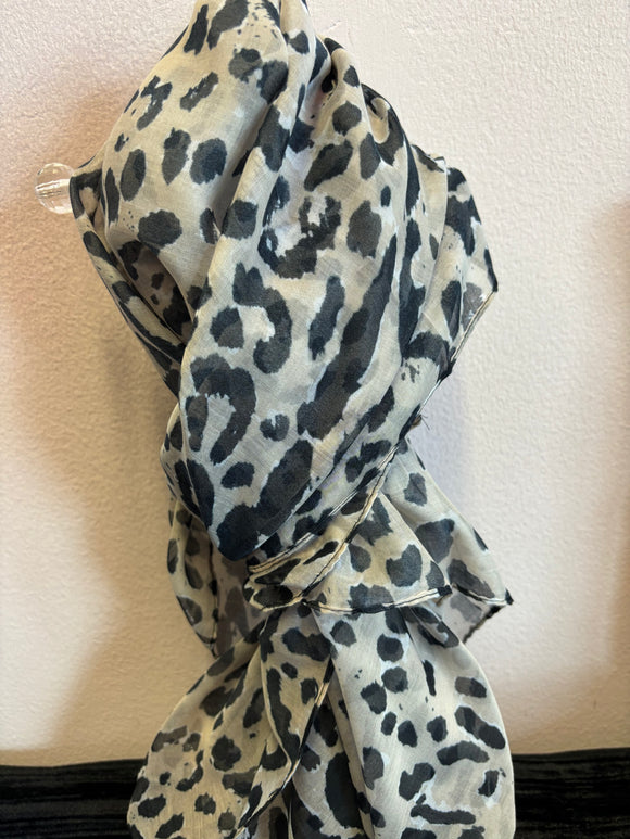 Black & Beige Animal Print Scarf