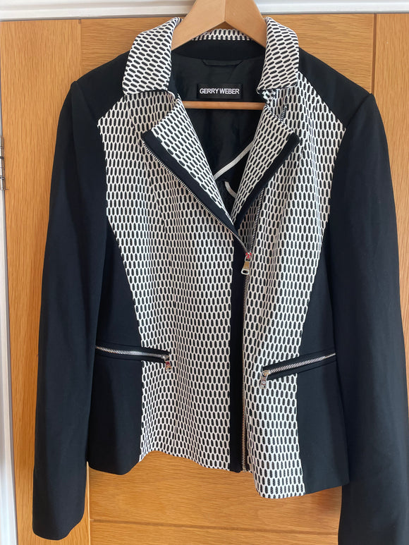 Gerry Weber Black & White Zip Jacket - Size 16