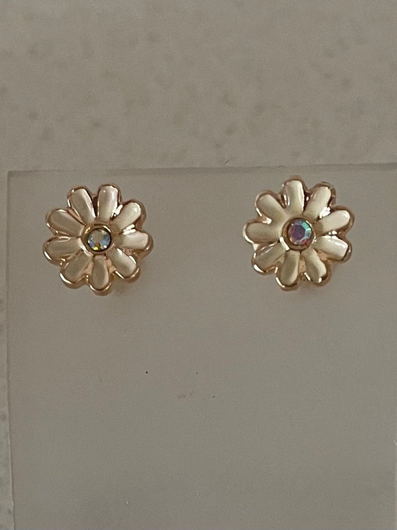 Flower Gold Stud Earrings