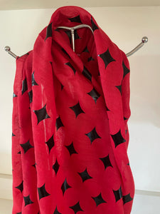 Black & Red Mat Diamond Scarf